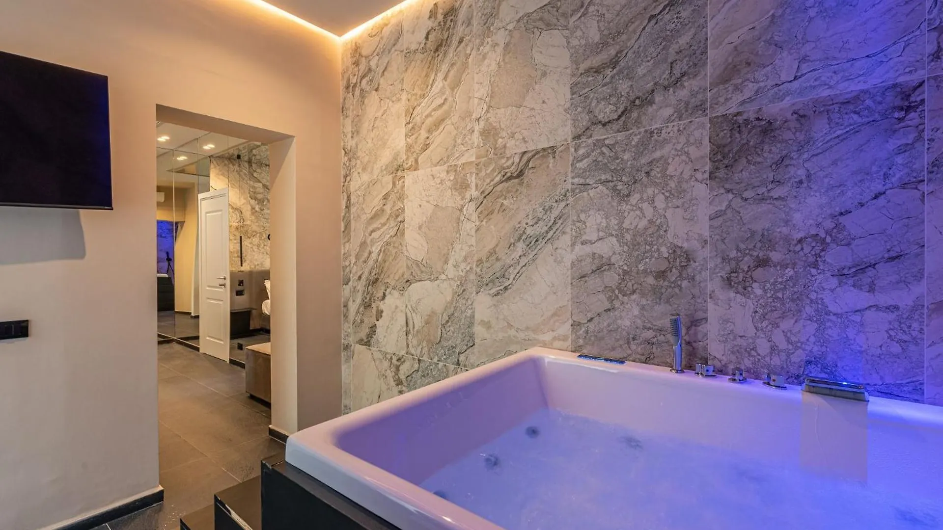 Amari120Suite&Spa 巴勒莫 0*,